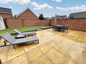 Patio- click for photo gallery